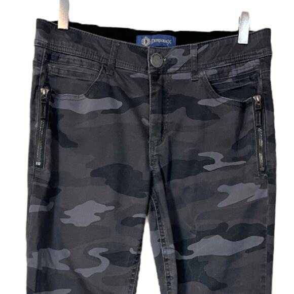 Democracy Women's Jeans Ab Solution Mid Rise Black Camouflage Zip Skinny Size 8 - Picture 5 of 9